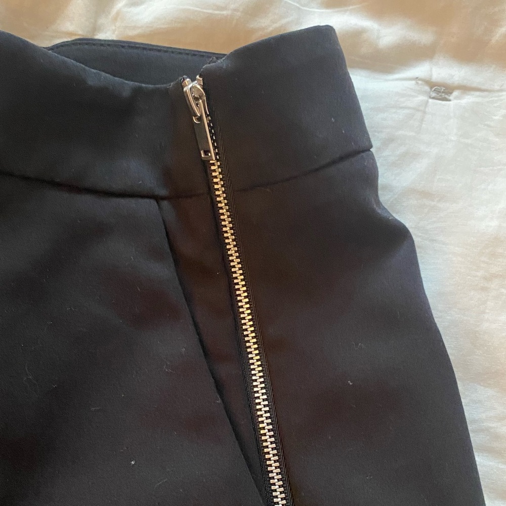 Zara Black Tailored Women's Shorts - Picture 4 of 4